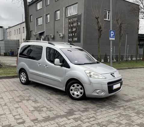 Peugeot Partner cena 13500 przebieg: 385000, rok produkcji 2009 z Gdańsk małe 106